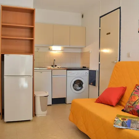 2p 4 Couchages Avec Balcon Et Garage - Proche Et Commerces - Fr-1-251-520 Bormes-les-Mimosas